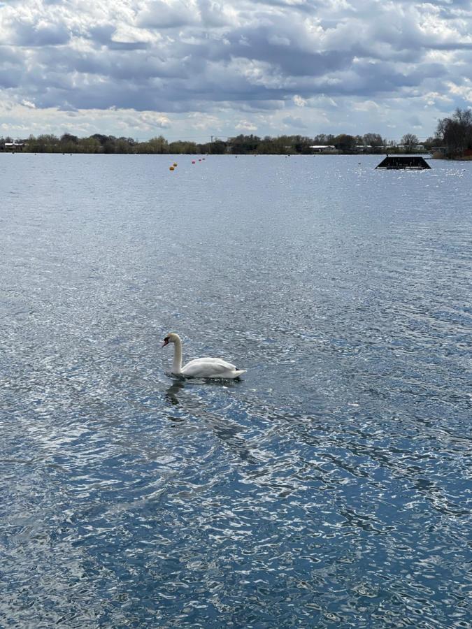 Sunscape Breaks At Tattershall Lakes Hotel Екстериор снимка